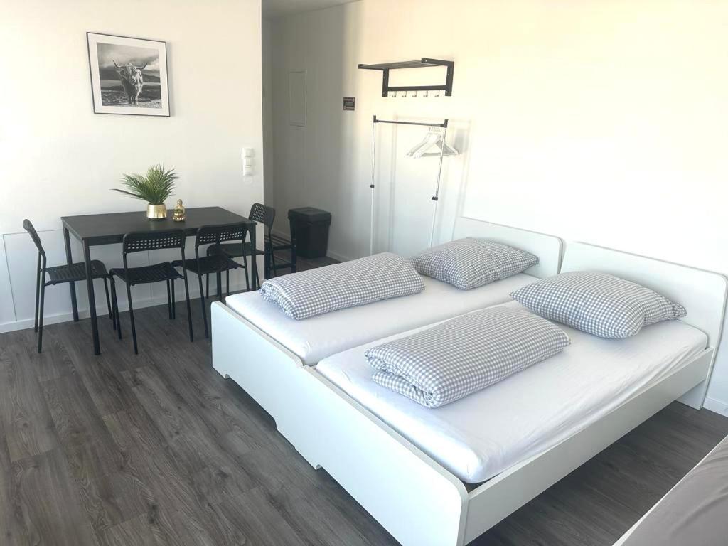 Modernes Apartment Mit Wifi, Aufzug & Kostenlos Parken El-Living Аугсбург Екстериор снимка